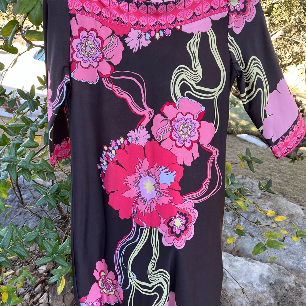 Coral, Pink and Chocolate Brown Floral, Knee-length Dress 🌺